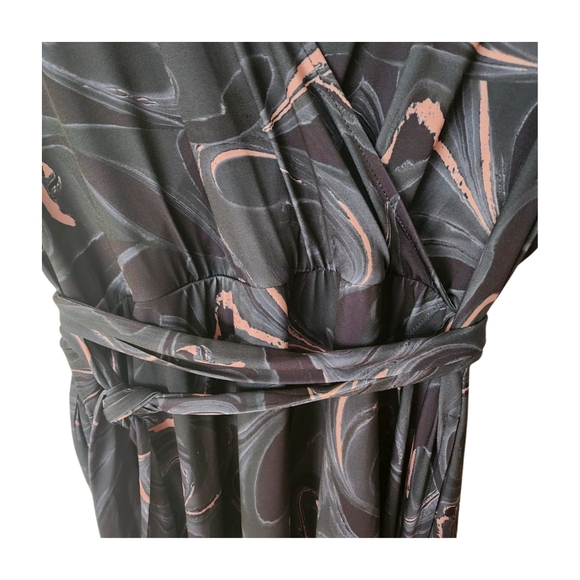 Torrid Plus-size Faux Wrap Dress Gray, Pink & Black Swirls. Size 1X - Picture 10 of 16